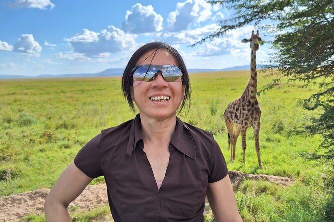 04 Days Tarangire, Serengeti and Ngorongoro crater group (Camping - The guide can shape the whole safari