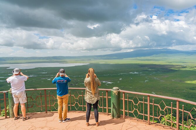 1 Day Private Ngorongoro Crater Safari - A warm lunch beside the hippo pool