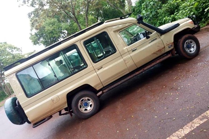 2 days Mid Range Safari in Ngorongoro and Tarangire Big 5 Parks - The guide and the value of a small vehicle
