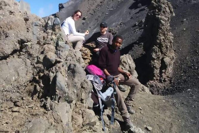 3 Days Mount Meru Trek - Guides, pace, and the private format