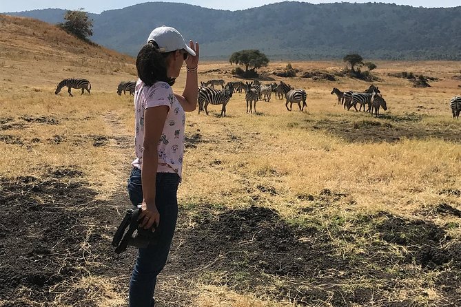 4 days Safari Lake Manyara, Ngorongoro crater and Serengeti - Three famous parks in four demanding days