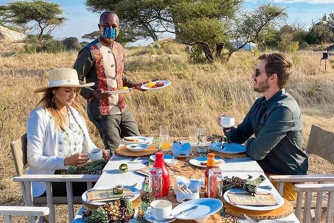 4 Days Tanzania Safari Tarangire, Serengeti and Ngorongoro Crater - Day 2: From Karatu highlands to the Serengeti