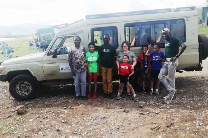 5Days Family _Group Tour Lodging Mid-Range in the Jungle - Key points at a glance