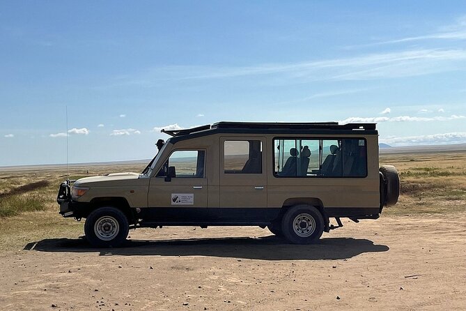 5Days Family _Group Tour Lodging Mid-Range in the Jungle - Lodging, meals, and what the price covers