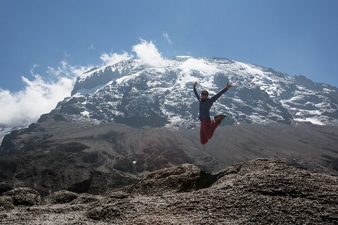 6-Day Guided Tour in Machame Route Mt Kilimanjaro - Day 5: The midnight push to Uhuru Peak