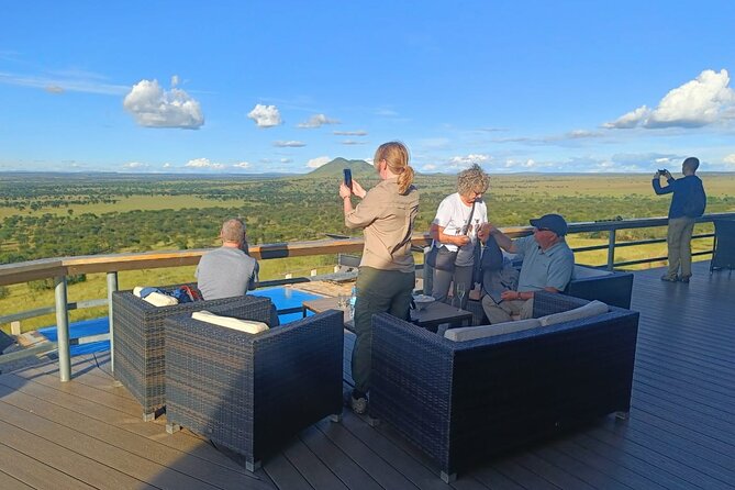 6 -Day Tarangire, Manyara, Serengeti & Ngorongoro - What the $4,800 price means