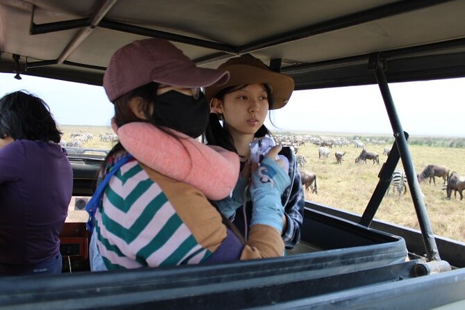 6 Days Adventure Towards Serengeti, Ngorongoro and Tarangire - Day 4: One last Serengeti drive, then Ngorongoro
