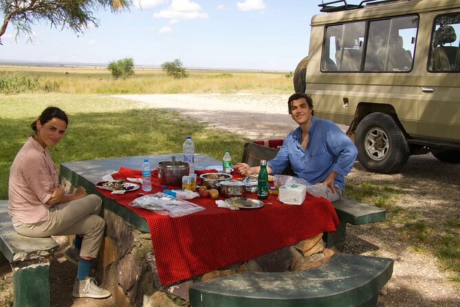 7 Days All inclusive Premium Safari Adventure in Tanzania - Day 2: Lake Manyara’s forest and tree-climbing lions