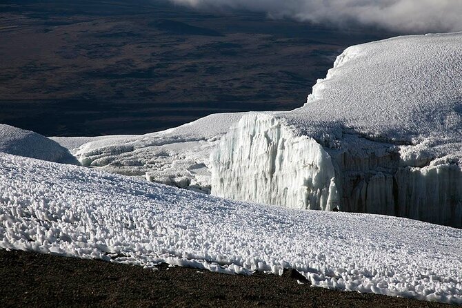 7 Days Machame Route Kilimanjaro Hiking | Climbing Tour - Day 3: Lava Tower, 4,630 meters, then Barranco