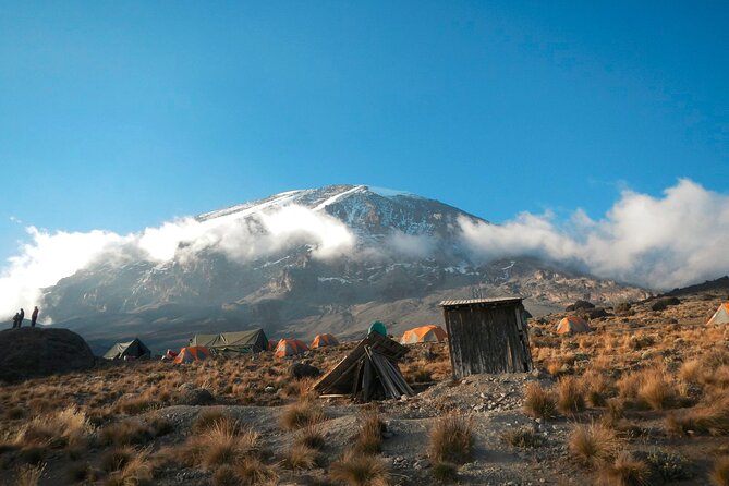 8 Day Kilimanjaro Lemosho Climb - Day 4: Lava Tower, the alpine desert, and Barranco Valley