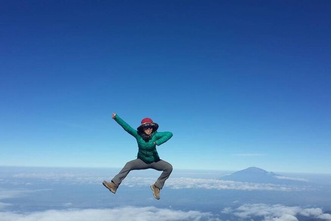 8 Day Kilimanjaro Private Climb via Lemosho Route - Day 5: Barranco Wall and Karanga Camp