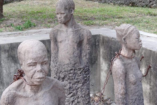 A Half Day Private Stone Town Tour - Coral stone, carved doors, and mixed religious sites