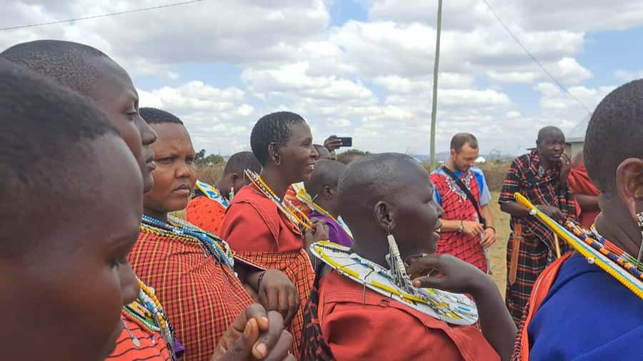 Arusha: Maasai Village Tour - The four-hour village visit, step by step