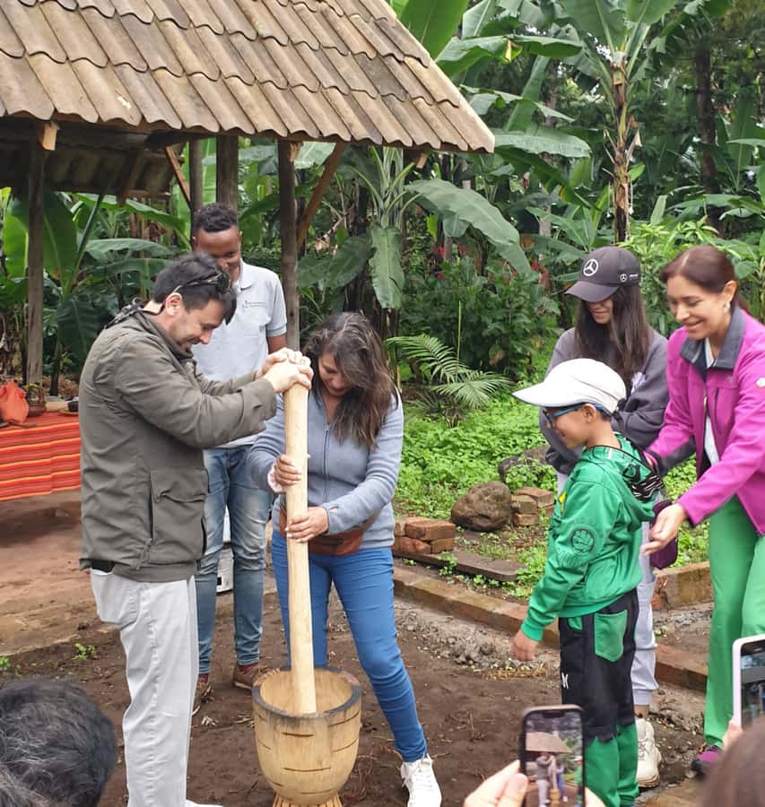 Arusha: Traditional Coffee Preparation(coffee tour) - From Arusha road to smallholder coffee farm