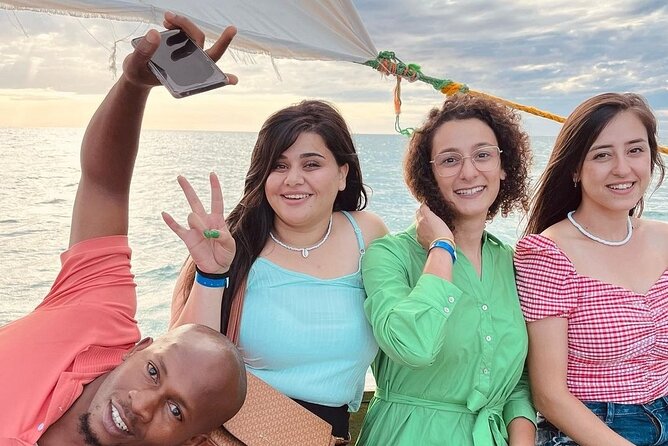 Baraka Aquarium and Dolphin Sightseeing with Sunset Cruise - What is included for $115