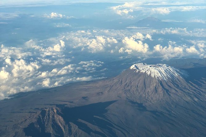 Best Kilimanjaro hiking day trip tour with Kilinge Adventures - The descent and the ten-hour day