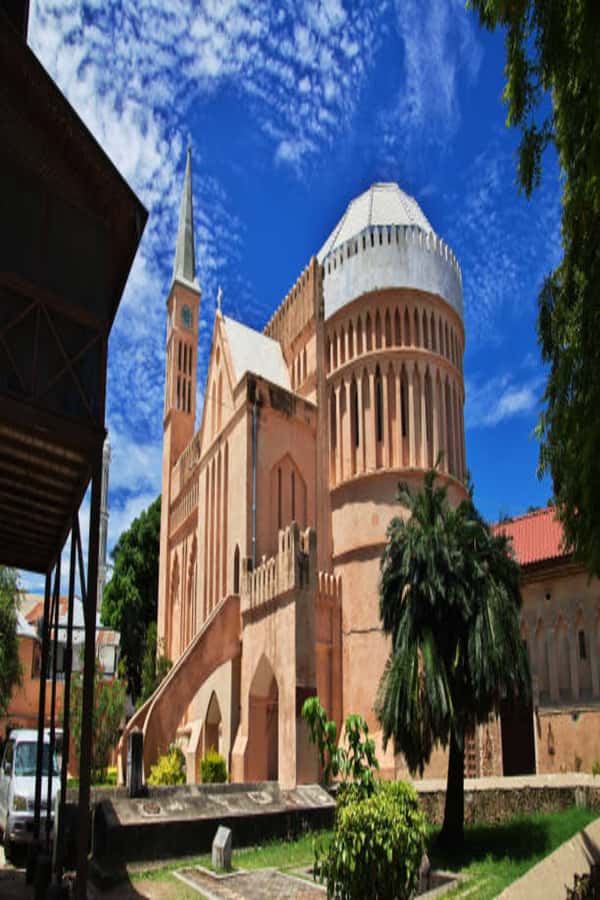 Best of Zanzibar: Spice Tour & Stone Town Visit - Old Fort, House of Wonders, and the changing city center