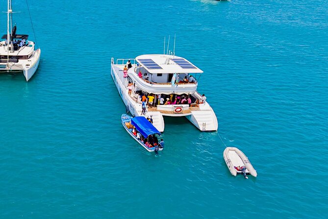Catamaran Sunset Cruise in Stone Town - Music, drinks, and the mood onboard