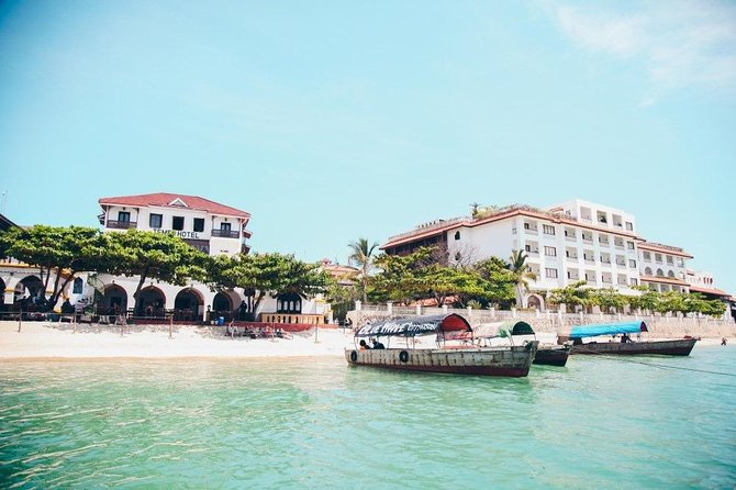 City tours zanzibar - Starting with Stone Town’s difficult past