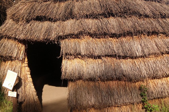 Dar es Salaam City Walking tour - Explore the Life of the Local People! - Old buildings and the Sultan Majjid connection