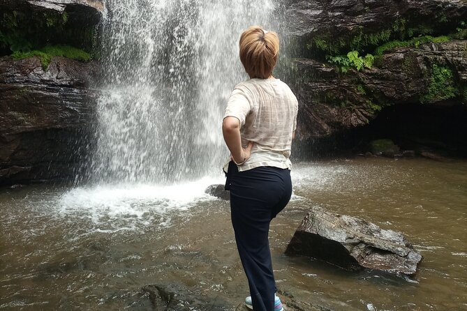 Day trip tour to Choma Waterfalls - The Jikoni visit and everyday village skills