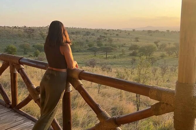 Elephant Safari Tanzania 4 Days **Sustainable Approach to Travel - What the vehicle and group size mean