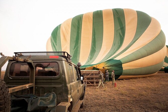 Extraordinary Hot air Bolloon ride in Serengeti | BURIGI CHATO SAFARIS CO L.T.D - The 5:00 a.m. transfer to Maasai Copjes