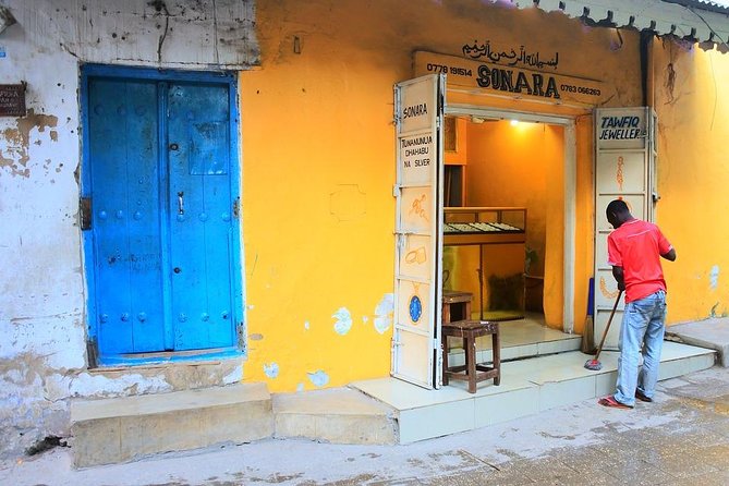 Ferry Tickets to Zanzibar with Transfers. - Baggage, passports, and border details