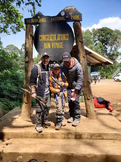 From Arusha/Moshi: Kilimanjaro Hike Marangu Route Day Trip - The rainforest climb to Mandara Hut