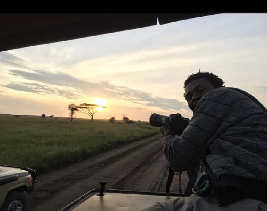 From Arusha: Tarangire and Ngorongoro Crater Camping Safari - Lunch beside the Tarangire River