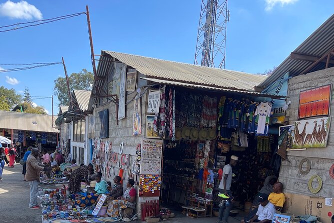 Full Day Arusha City Tour - The Tanzanite Experience explains a famous blue stone