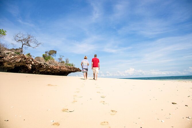 Full-Day Blue Lagoon and Sandbank Boat Tour from Zanzibar ( Safari blue) - Niamembe Island and the last stretch of beach time