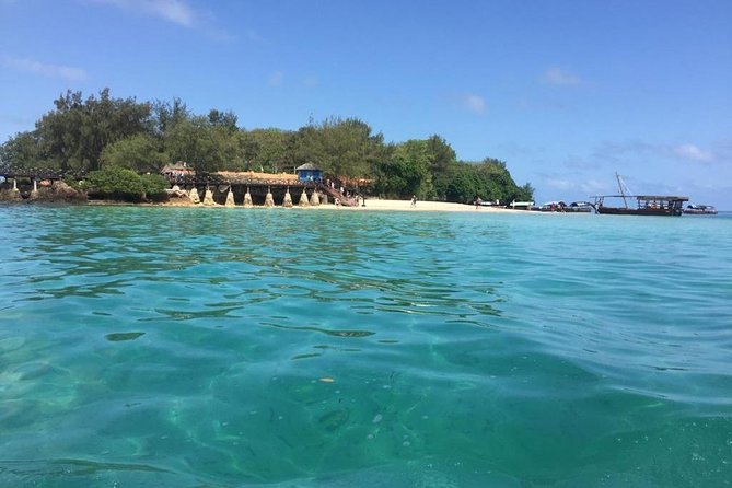 Full Day Prison Island and Nakupenda Sandbank Beach with Lunch - Why this Zanzibar tour works so well