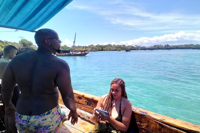 Full-day Safari Blue Trip in Zanzibar with Lunch buffet - Snorkeling over the coral reef