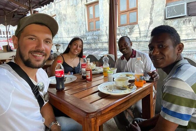Guided Stone Town Tour In Zanzibar - Darajani Bazaar: fish, fruit, food, and spices