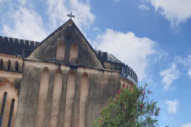 Historical Walking Tour in Zanzibar - Starting at the Old Fort and entering Stone Town