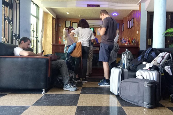 Kilimanjaro Airport Taxi - Communication, delays, and late-night arrivals