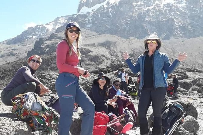 Kilimanjaro Climb - 6 Days Marangu Route - Day 4: Horombo to Kibo Hut across the alpine desert