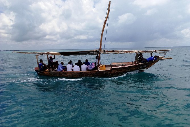 Kwale Island Dhow Sailing Tour from Zanzibar with Seafood Lunch - A seafood lunch made for an island day