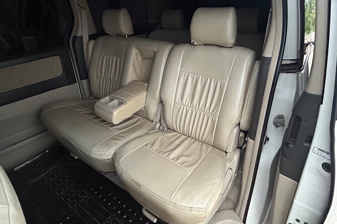 Luxury Zanzibar Private Taxi - Comfort, water, drinks, and WiFi