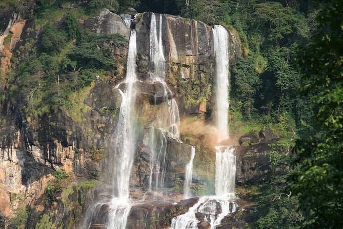 Mikumi National Park & Udzungwa Water Falls 3 Days Group Tour - Day 1: the road from Dar es Salaam to Mikumi