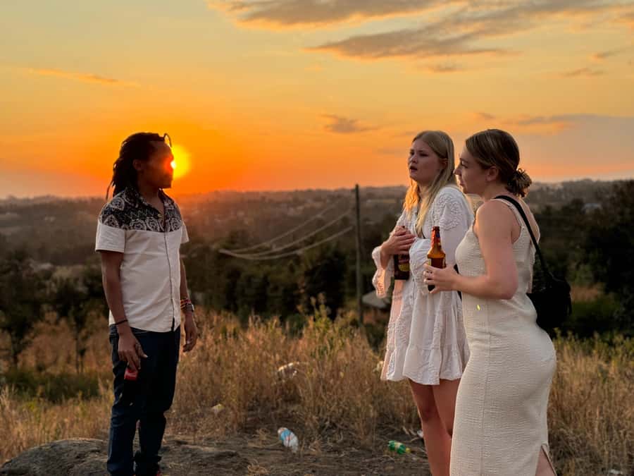 Moshi: Sunset Chill with Drinks and Roundtrip Transfer - Reaching the viewpoint and settling in