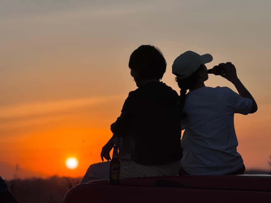 Moshi: Sunset Chill with Drinks and Roundtrip Transfer - Who will enjoy this most