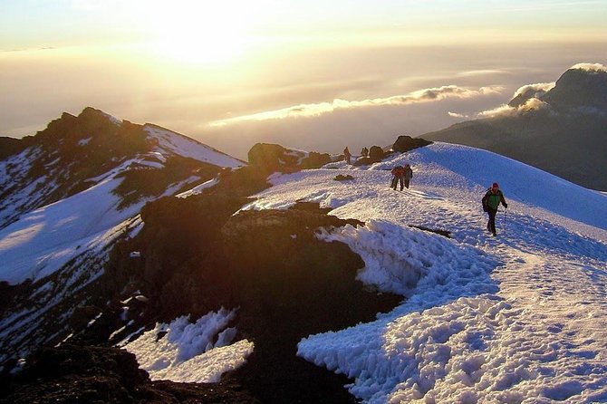 Mount Kilimanjaro 6 days - Machame route - Day five: the midnight climb to Uhuru Peak