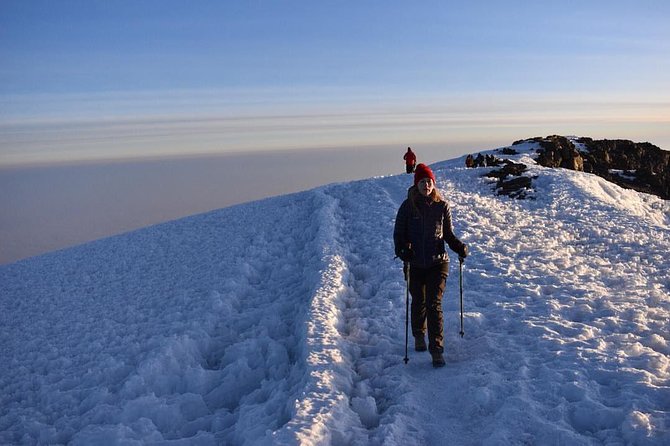 Mt Kilimanjaro 6 days Marangu route hike - Day 4: the saddle and Kibo’s alpine desert