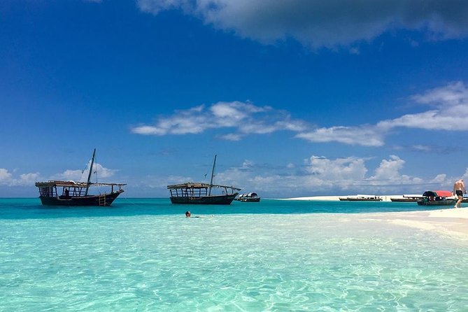 Nakupenda Beach Tour - Guided or self-guided: choosing the right version