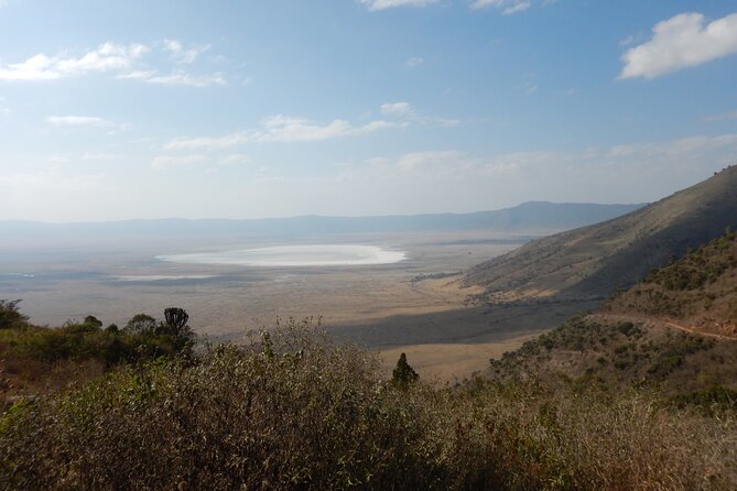 Ngorongoro Adventure Day Tour from Arusha - Five hours of wildlife on the crater floor