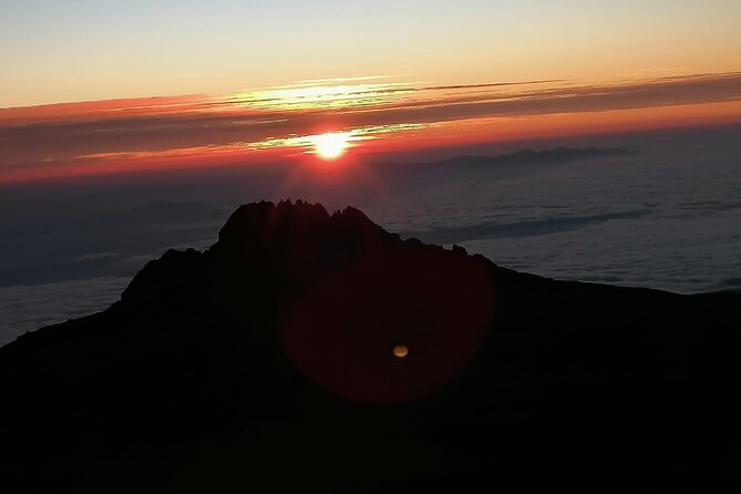 Private 7 Days Kilimanjaro Climbing via Lemosho Route - Day 4: Up the Barranco Wall to Karanga Valley