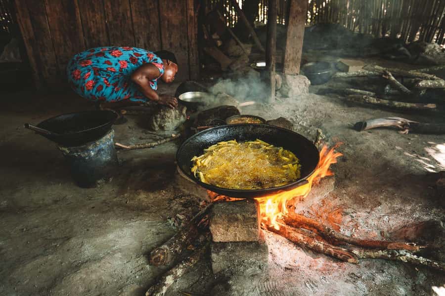 Private Chemka/Kikuletwa hotsprings with lunch & drinks - The drive from Arusha or Moshi to Bomang’ombe