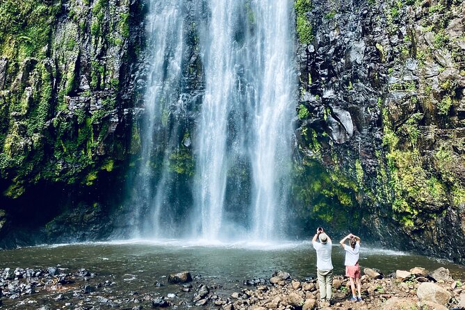 Private Day Trip to Materuni Waterfall and Coffee Tour - Reaching Materuni Waterfall from Moshi